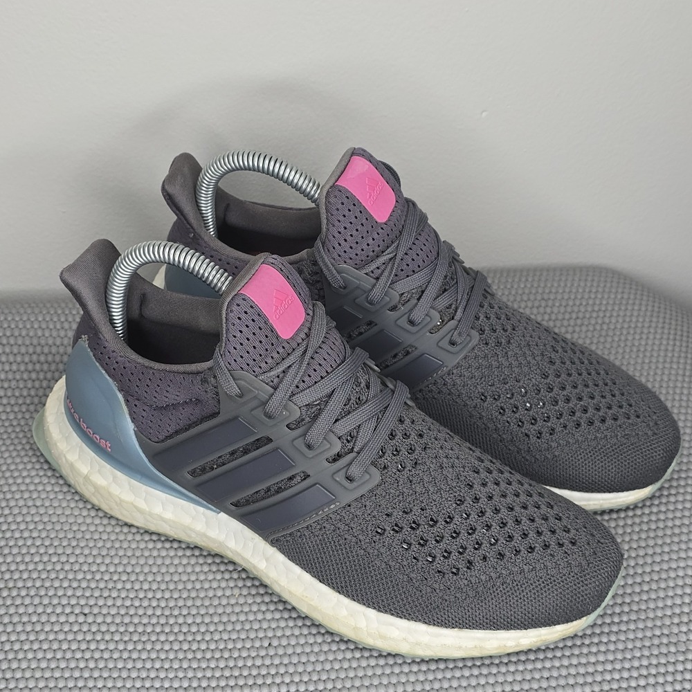 ADIDAS 5.5 Ultraboost 1 running SHOES sneakers / Women size‎ 6